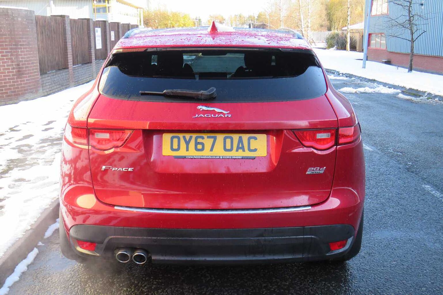 Jaguar F-PACE 2.0 i4D (180ps) R-Sport Station Wagon 5-Dr