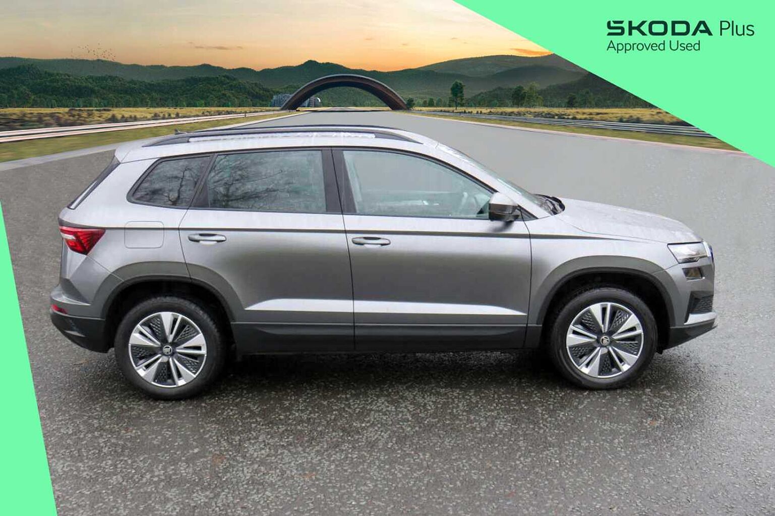 SKODA Karoq SUV 1.0 TSI (110ps) SE Drive