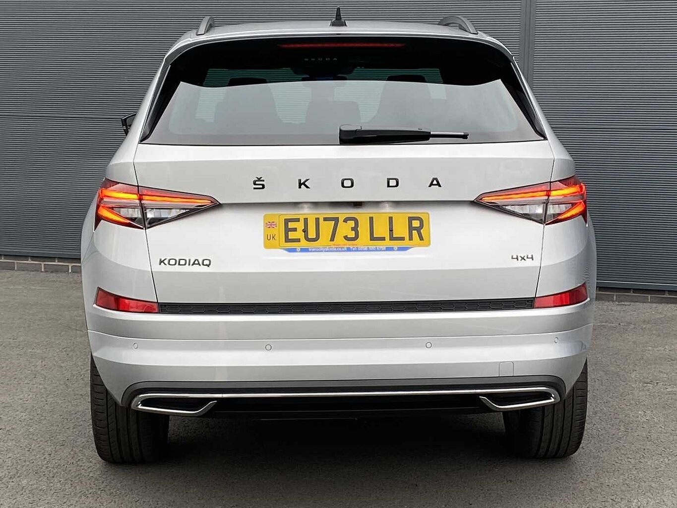 SKODA Kodiaq Diesel Estate 2.0 TDI 200 Sport Line 4x4 5dr DSG [7 Seat]