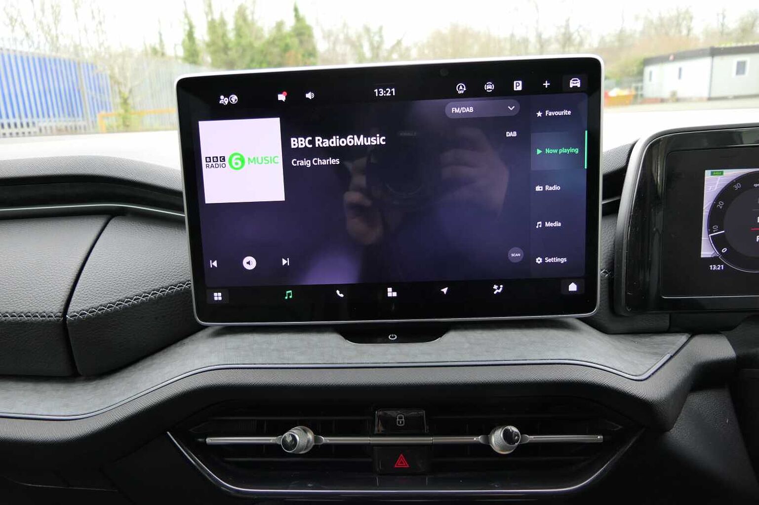 SKODA Kodiaq 2.0TDI (193ps) 4X4 SE L (7 seats) DSG